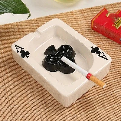 Ceramic Poker Card Ashtray – Creative Hotel & Home Tabletop Decor
